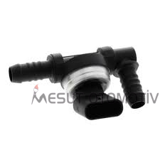 Yakıt Basınç Sensör 04B906054